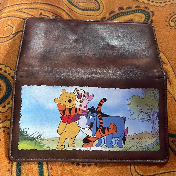 Barely used Pooh and friends brown check book cover - Picture 2 of 4